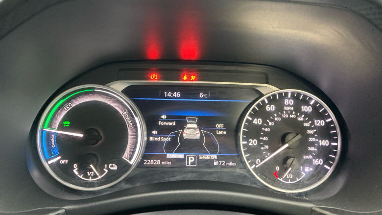 Nissan Juke 1.6 Hybrid Tekna 5dr Auto Hybrid Hatchback